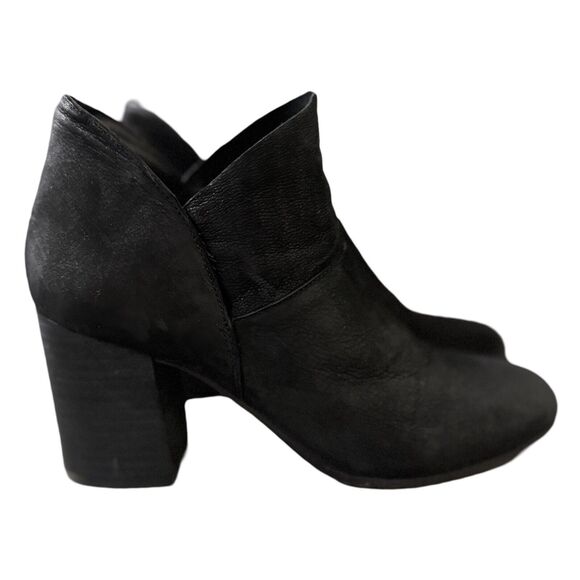 Eileen Fisher Boots Womens 5 Black Suede Leather Nubuck Ankle Neutral Minimalist - Picture 1 of 9